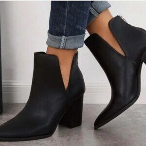 Vince Camuto Gigietta Bootie - Size 10